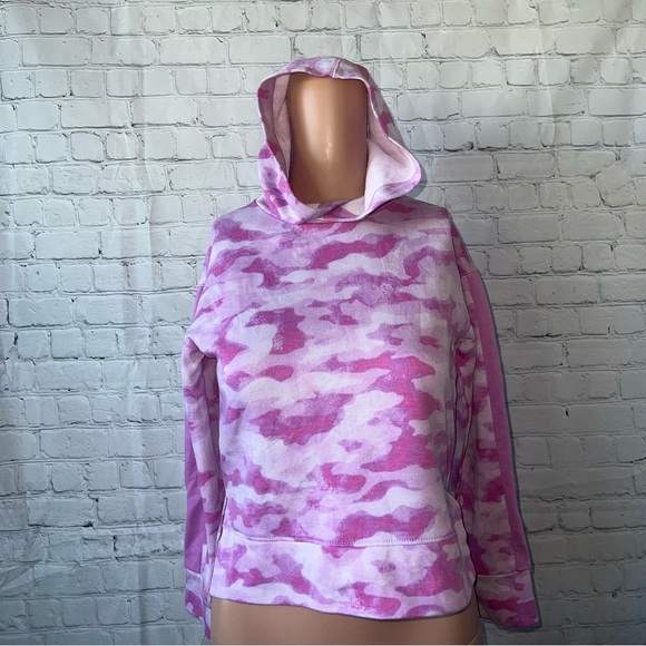 tek gear Tops - Tek Gear Purple Camouflage Hoodie size M
